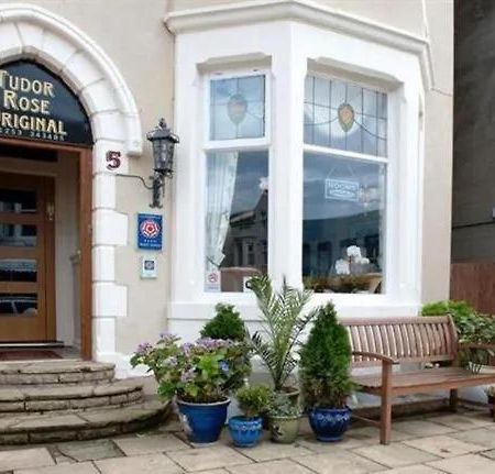 Myroomz Tudor Rose Original Blackpool Exterior photo