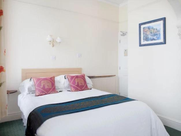 Myroomz Tudor Rose Original Blackpool Exterior photo
